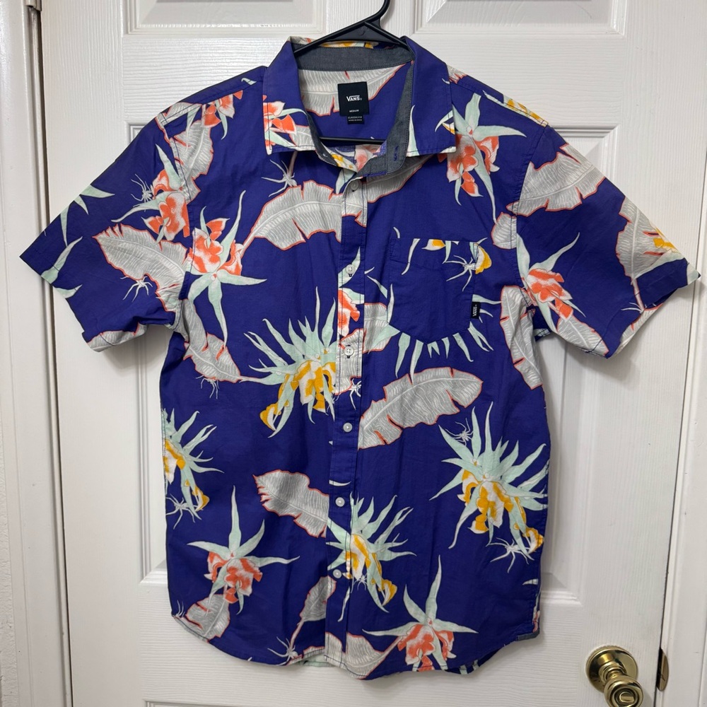 Vans Off The Wall Purple Multi Color Tropical Classic Fit Shirt Mens Size Medium